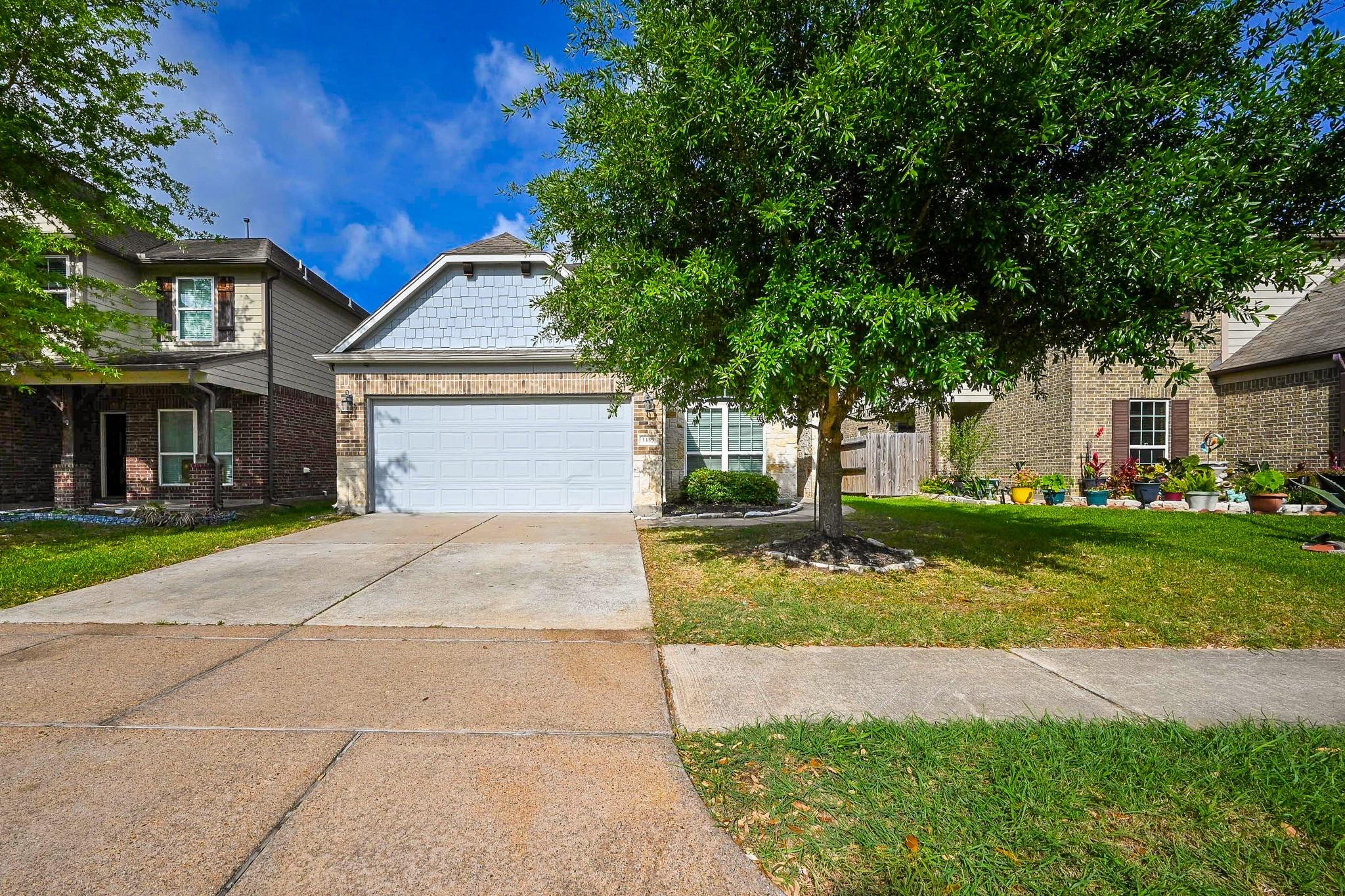 3335 Dale Ridge Trl, For Sale in Houston - eXp Realty