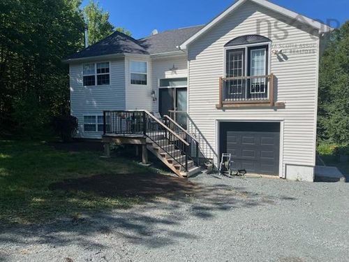 65 Beamish Rd, Mount Uniacke, NS, B0N1Z0 | Card Image
