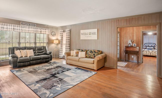 435 Hanna St, House other with 4 bedrooms, 3 bathrooms and null parking in Brunson SC | Image 4