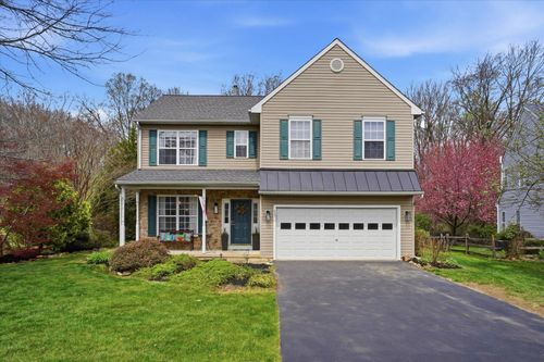 203 Roberts Ln, COATESVILLE, PA, 19320-5624 | Card Image