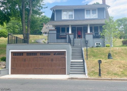 169 Leigh St, Clinton, NJ, 08809-1345 | Card Image