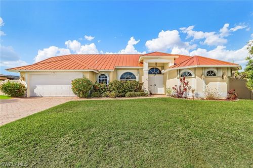 1721 Sw 30th Ter, Cape Coral, FL, 33914-4072 | Card Image