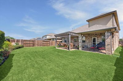 9411 Summer River Drive, House other with 5 bedrooms, 3 bathrooms and null parking in Richmond TX | Image 2