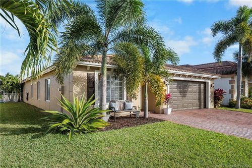 1911 Sw Jamesport Dr, Port St Lucie, FL, 34953-4597 | Card Image