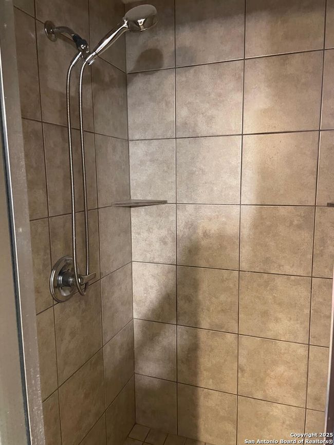 165 Broken Spur Dr, House other with 4 bedrooms, 2 bathrooms and null parking in Mountain Home TX | Image 10