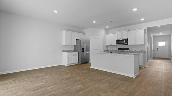 Cali_Electric_white_6 | Image 7