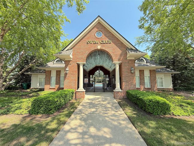 Club House | Image 10