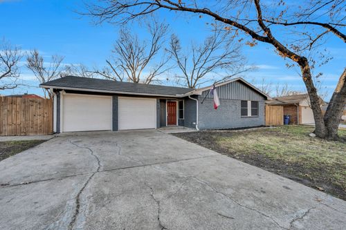 512 Virginia Ave, Waxahachie, TX, 75165-1752 | Card Image