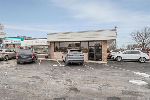 10 Mile Rd, Eastpointe, MI, 48021 | Card Image