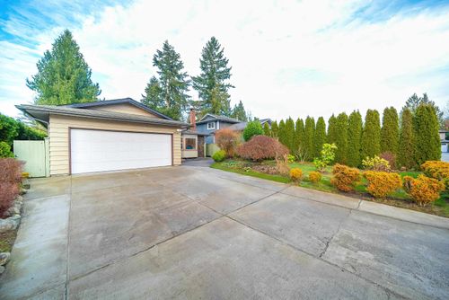 3241 Toronto St, Port Coquitlam, BC, V3B5T6 | Card Image