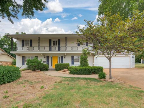 823 W Adams St, Purcell, OK, 73080-3009 | Card Image