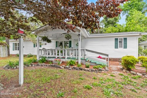 520 Inlet Acres Dr, Wilmington, NC, 28412-3291 | Card Image