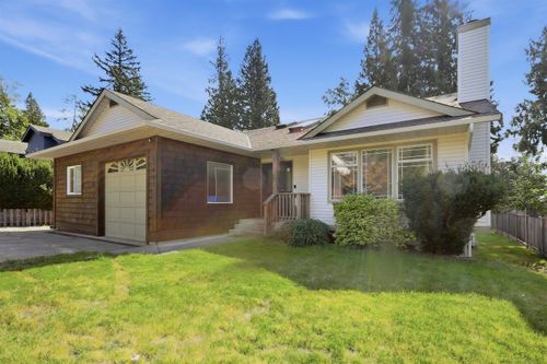 1461 Bonniebrook Heights Road, Gibsons, BC, V0N1V1 | Card Image