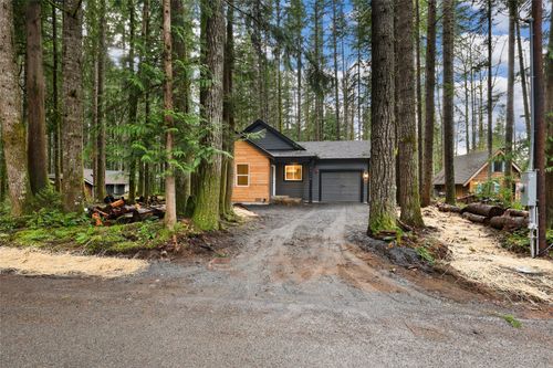 56114 343rd Avenue Ct E, Ashford, WA, 98304-0167 | Card Image