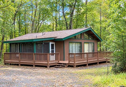 125 Rodeo Dr, Lords Valley, PA, 18428 | Card Image