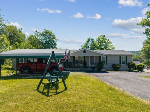 597 Valley View Dr, Donegal, PA, 15628-4060 | Card Image