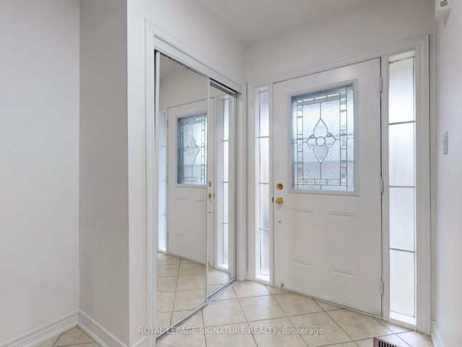 321 Bussel Cres, House attached with 3 bedrooms, 3 bathrooms and 2 parking in Milton ON | Image 16