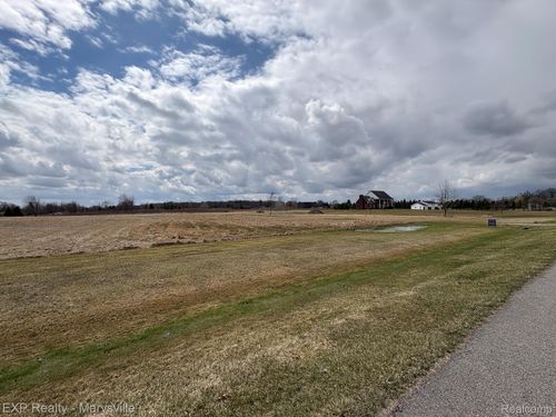 1 Putt-R Dr Putt-R Drive, Mussey Township, MI, 48014 | Card Image
