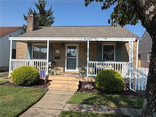 410 California St, Huntington, WV, 25704-1230 | Card Image