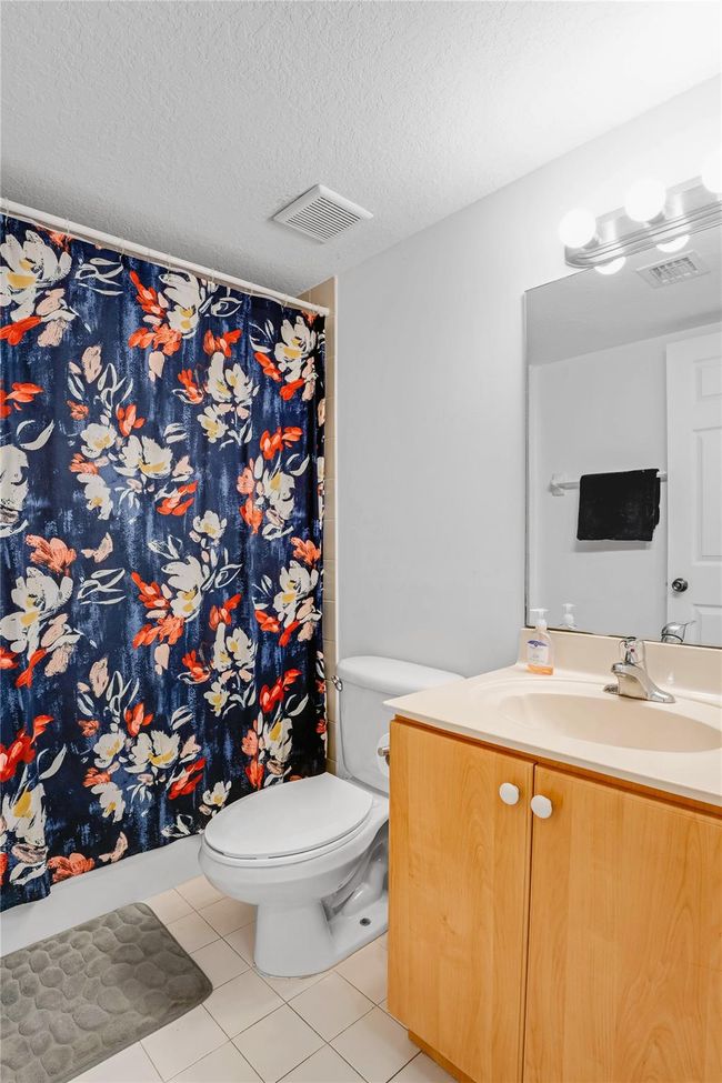 Guest Bathroom | Image 7