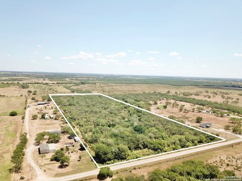 5440 Tabberer Rd, Poteet, TX, 78065-3632 | Card Image