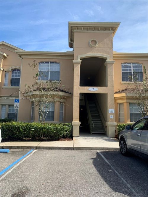 208-208 Terrace Ridge Cir, Davenport, FL, 33896-5256 | Card Image