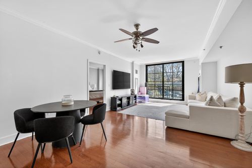 apt-212-1025 Maxwell Ln, Hoboken, NJ, 07030-6823 | Card Image