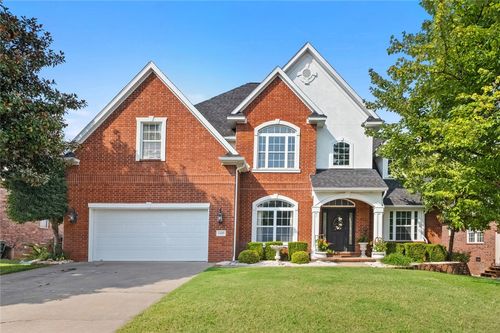 4409 W Hillside Dr, Rogers, AR, 72758-8911 | Card Image