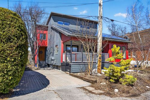 424 Lochaber Ave, Ottawa, ON, K2A0A6 | Card Image