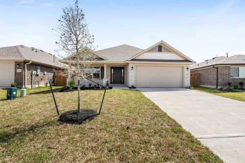 2801 Bayrose Dr, Texas City, TX, 77568-1749 | Card Image
