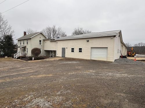300 Buttertown Rd, Emlenton, PA, 16373-5308 | Card Image
