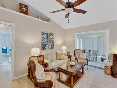 1766 8th Ct Sw, House other with 3 bedrooms, 2 bathrooms and null parking in Vero Beach FL | Image 2