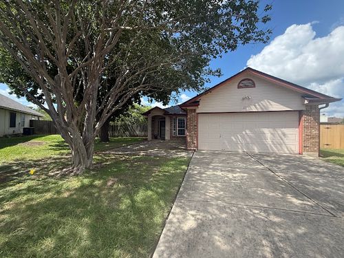 211 Brent Blvd, Kyle, TX, 78640-4942 | Card Image