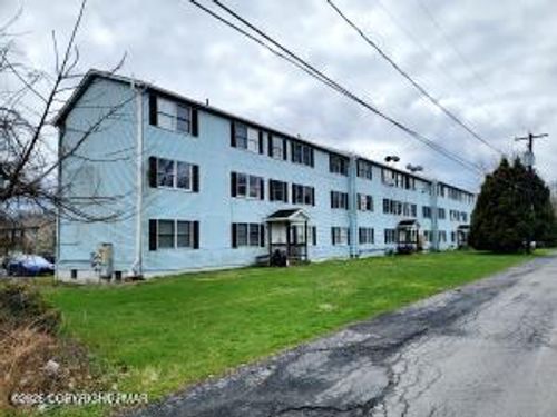 c4-339 Race St, East Stroudsburg, PA, 18301-1228 | Card Image