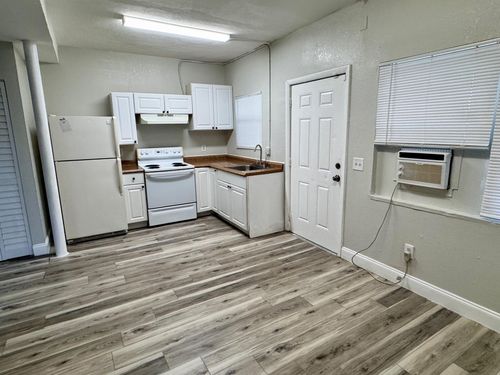 apt-1-1200 N Sapodilla Ave, West Palm Beach, FL, 33401-2846 | Card Image