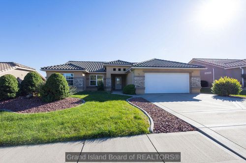607 W 35th Street, Hastings, NE, 68901 | Card Image