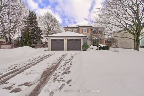 62 Eastman Cres, Newmarket, ON, L3Y5S1 | Card Image