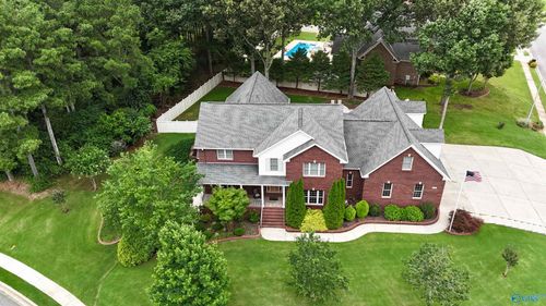 100 Forest Bend Dr, Huntsville, AL, 35806-3106 | Card Image