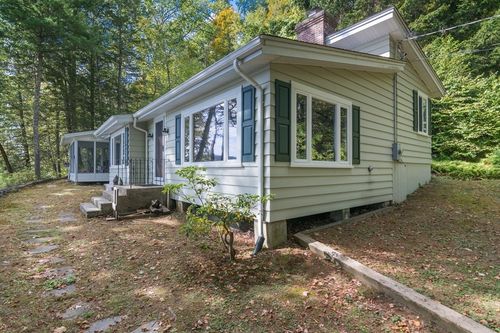 236 Norwich Lk, Huntington, MA, 01050-9625 | Card Image