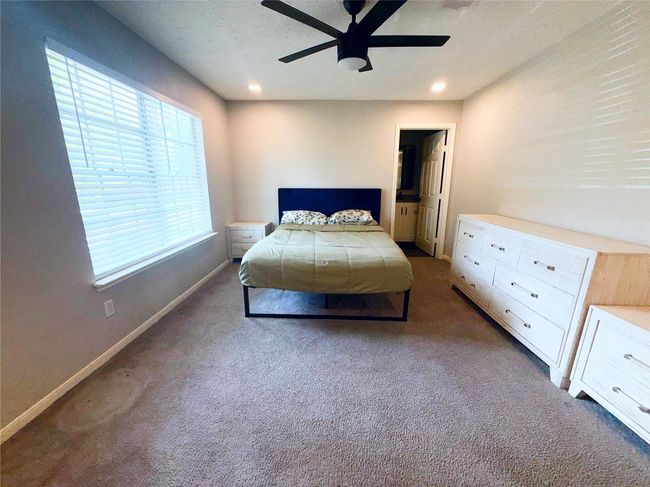 4822 Glendower Dr, House other with 4 bedrooms, 3 bathrooms and 2 parking in Spring TX | Image 10
