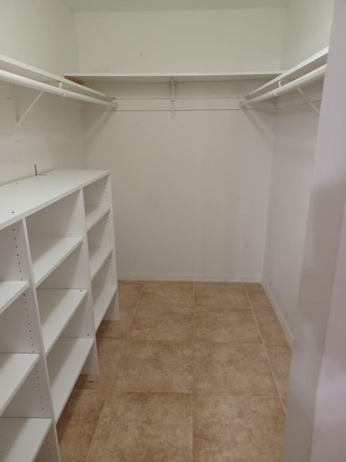 203-407 Executive Center Dr, West Palm Beach, FL, 33401-2936 | Card Image