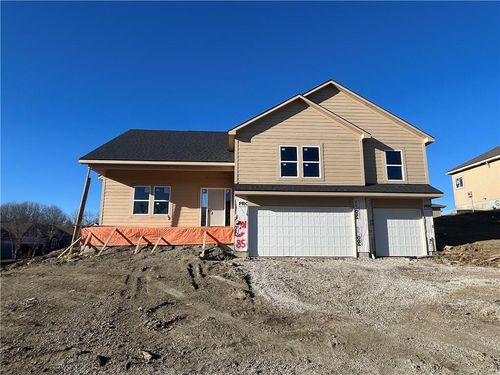 1901 Owen Dr, Pleasant Hill, MO, 64080-1624 | Card Image