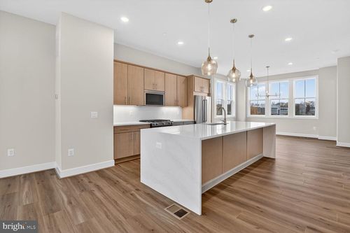 6229 Crosswind Dr, ROCKVILLE, MD, 20852-4775 | Card Image