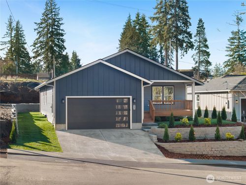 447 Chestnut St, Shelton, WA, 98584-4209 | Card Image