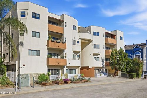 104-5016 Bakman Ave, North Hollywood, CA, 91601 | Card Image