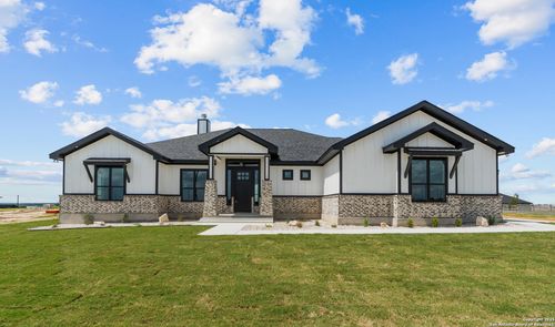 101 Sunset Dr, La Vernia, TX, 78121-4992 | Card Image