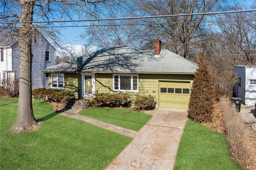 167 W Alta Vista Ave, Ottumwa, IA, 52501-1437 | Card Image