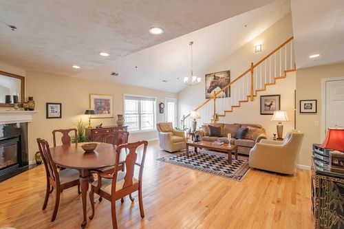 apt-309-216 Reservoir St, Holden, MA, 01520-1293 | Card Image