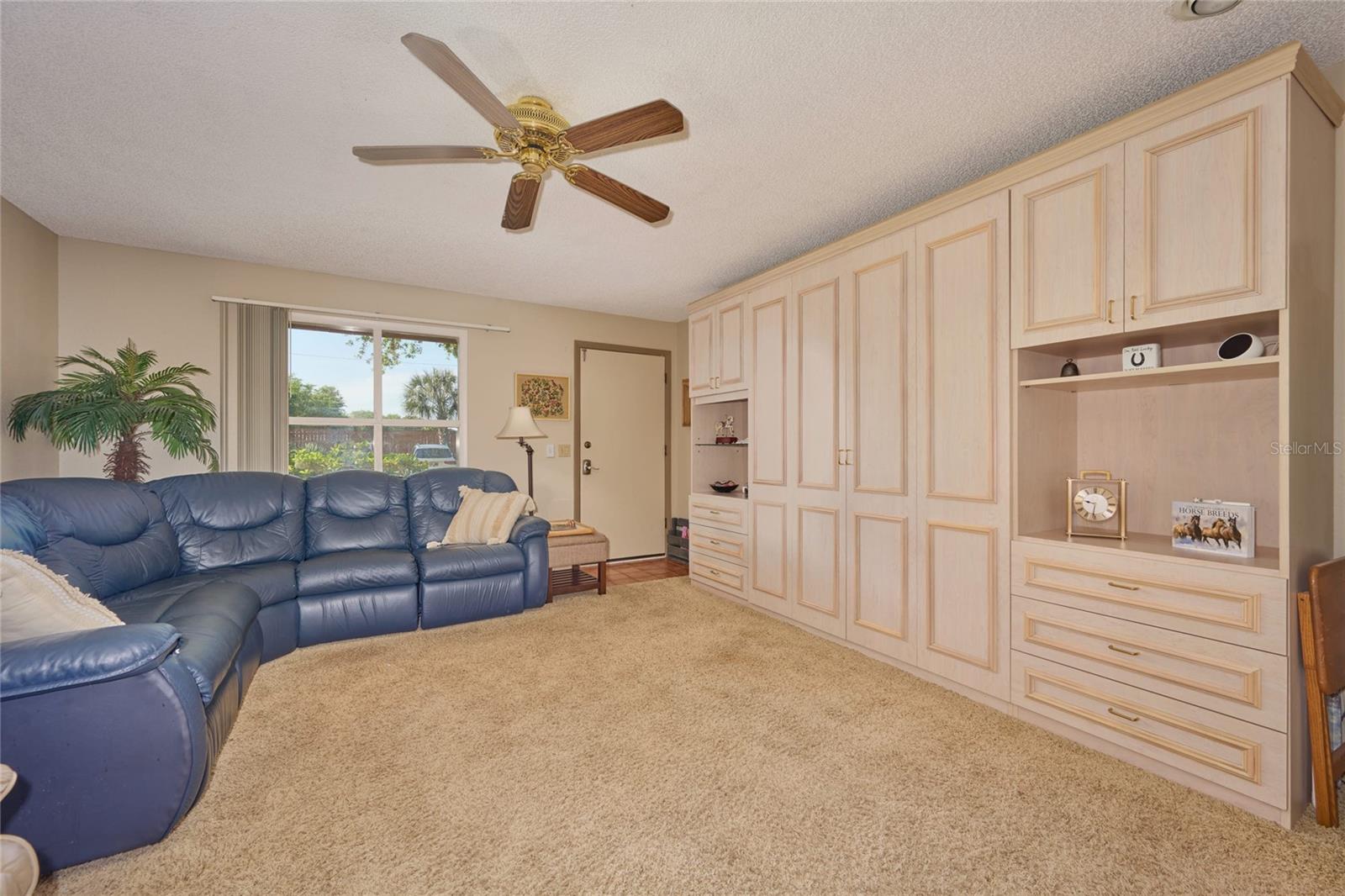 Residential in RIVER RANCH 3