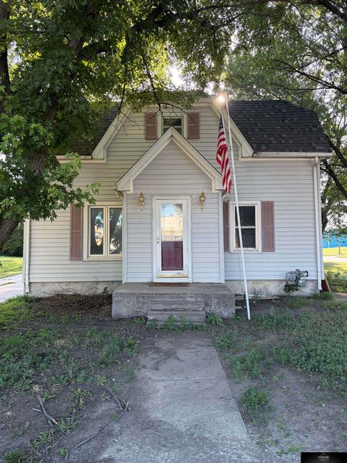 1531 N York Ave, York, NE, 68467-1713 | Card Image